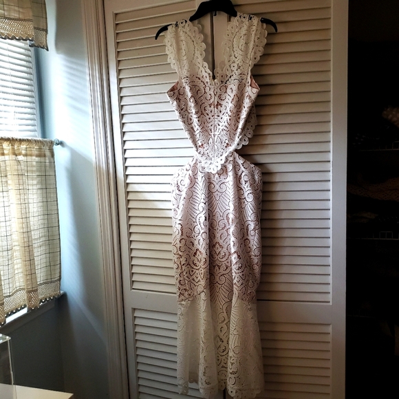 Formal Dress - Picture 1 of 2